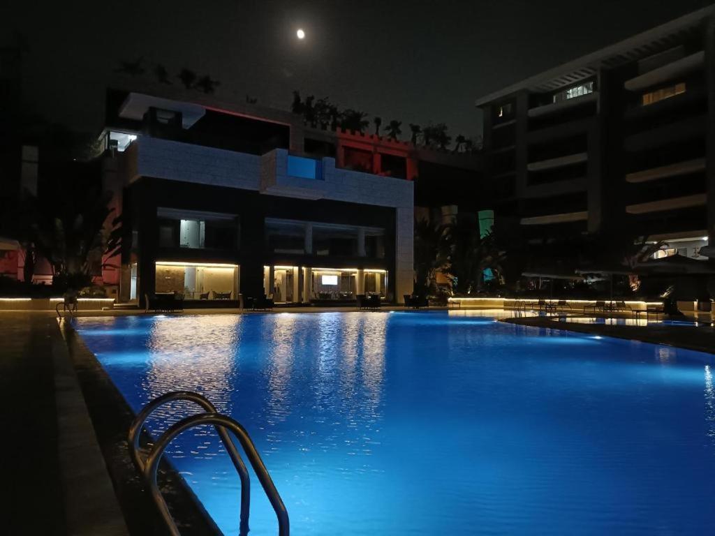 Parkside Boutique 3 Bbr Serviced Apartment - Ocean Blue - Near Airport ไคโร ภายนอก รูปภาพ